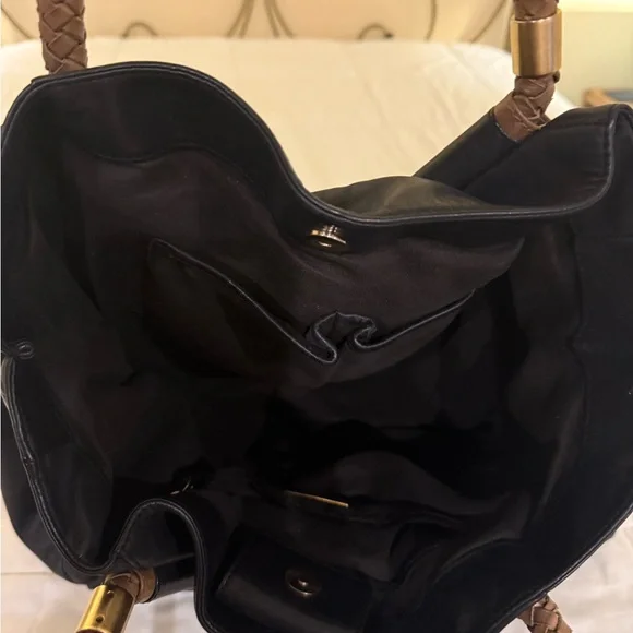 Charles David Black Leather Tote Bag - Picture 4 of 4